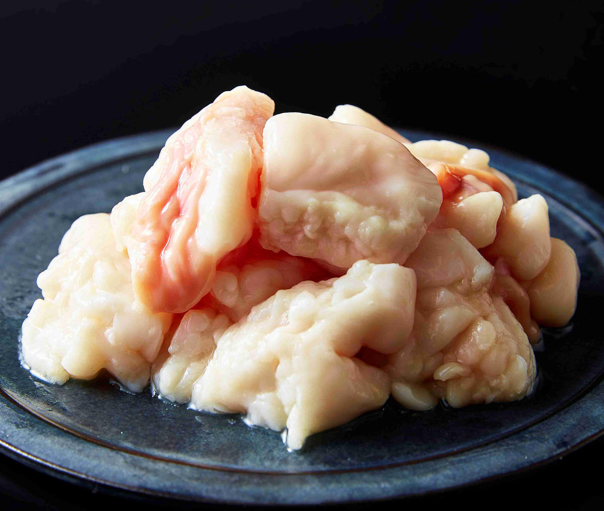 数量限定近江牛ホルモン　ホルモン屋が作った本気のもつ鍋セット　1回分　2～3人前　【FO28W】