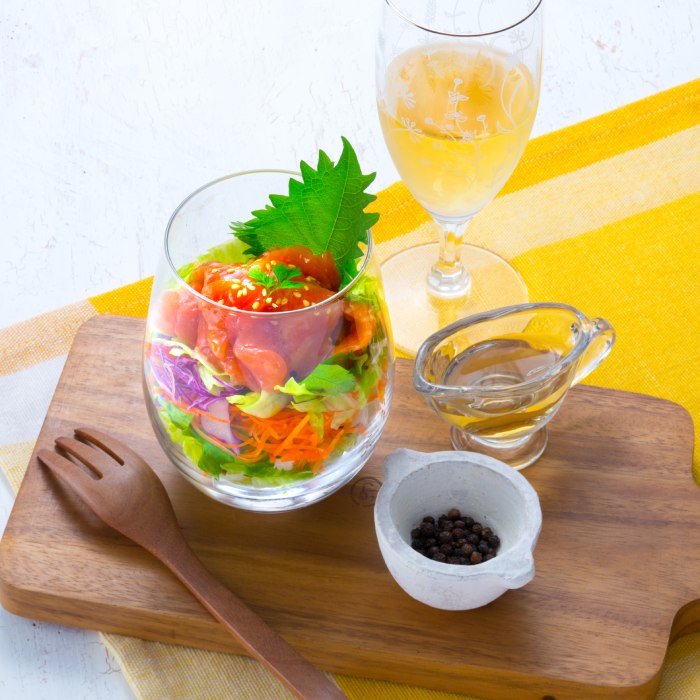 20-267 【年内配送12月15日入金まで】漬けサーモン～スモーク風味～　8個セット within2025