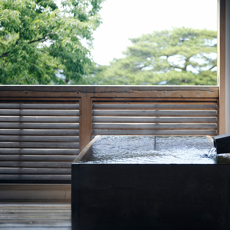 べにや無何有 宿泊補助券 105,000円相当 露天風呂 温泉 宿泊券 旅行 トラベル 宿泊 宿泊施設 宿 レジャー F6P-1950