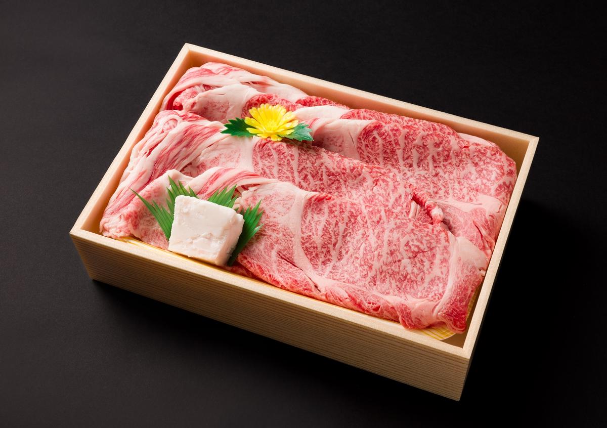 【最短7営業日発送】【神戸ビーフ素牛】特選 黒田庄和牛（すき焼き用肩ロース、750g）(30-5) 肉 お肉 牛肉 すき焼き用 すき焼き すきやき 便利 神戸ビーフ 神戸牛 黒田庄和牛 高級黒毛和牛