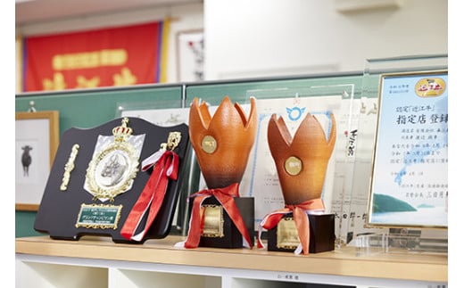 【森三商会】4等級以上の未経産雌牛限定　近江牛特選焼肉500g(カルビ・霜降りバラ）【GM10W】