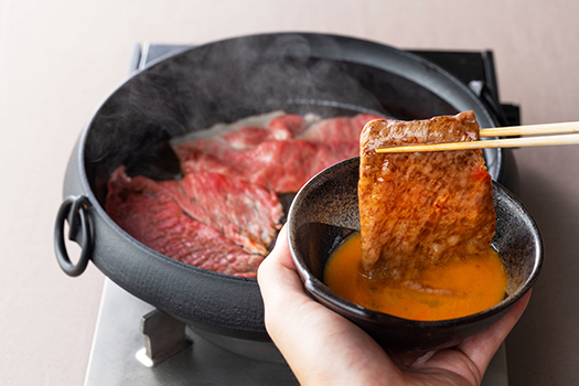 【カネ吉山本】近江牛【琵琶】すき焼き2種・焼肉6種盛り合わせ2段重【Y161W1】