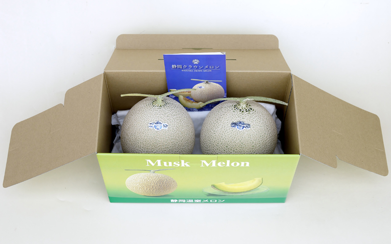 【3ヶ月定期便】クラウンメロン（山等級）２玉入 果物類 メロン青肉 マスクメロン フルーツ 3回 