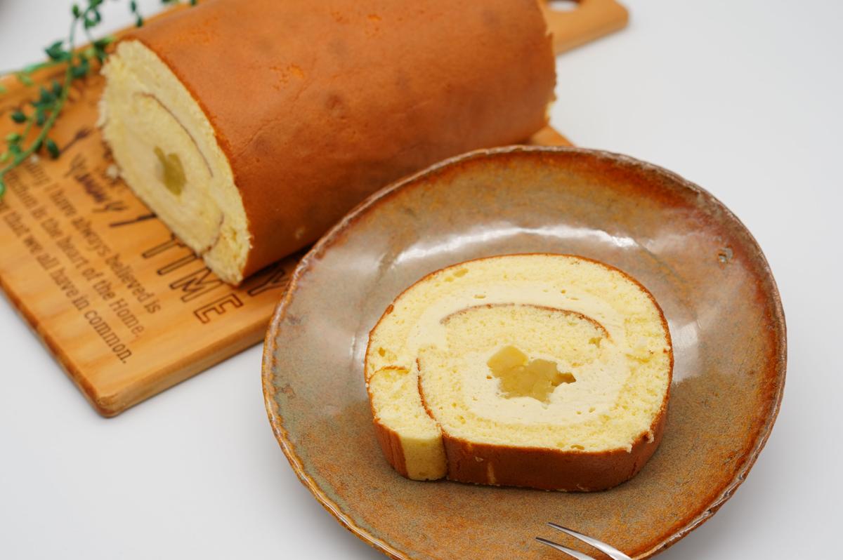 鹿嶋産焼きいもを使用した焼きいもロールケーキ【焼き芋 やきいも さつまいも 芋 お菓子 おやつ デザート スイーツ ケーキ 和菓子 和スイーツ 鹿嶋市 茨城県】（KBK-41）