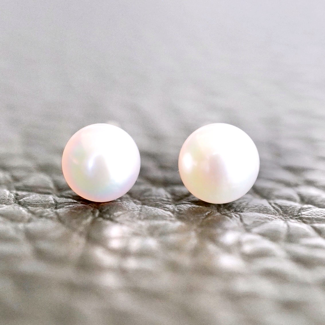 K18 イエローゴールド 本真珠 パール (5mm) ピアス 保証書付 KO