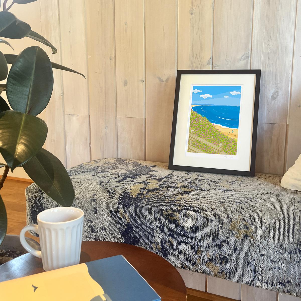 湘南・茅ヶ崎で描く、海を感じるイラストアート 『 湘南ランドスケープ08：海辺のハマダイコン 』 ジークレーアートフレーム （小） /絵画　風景　版画