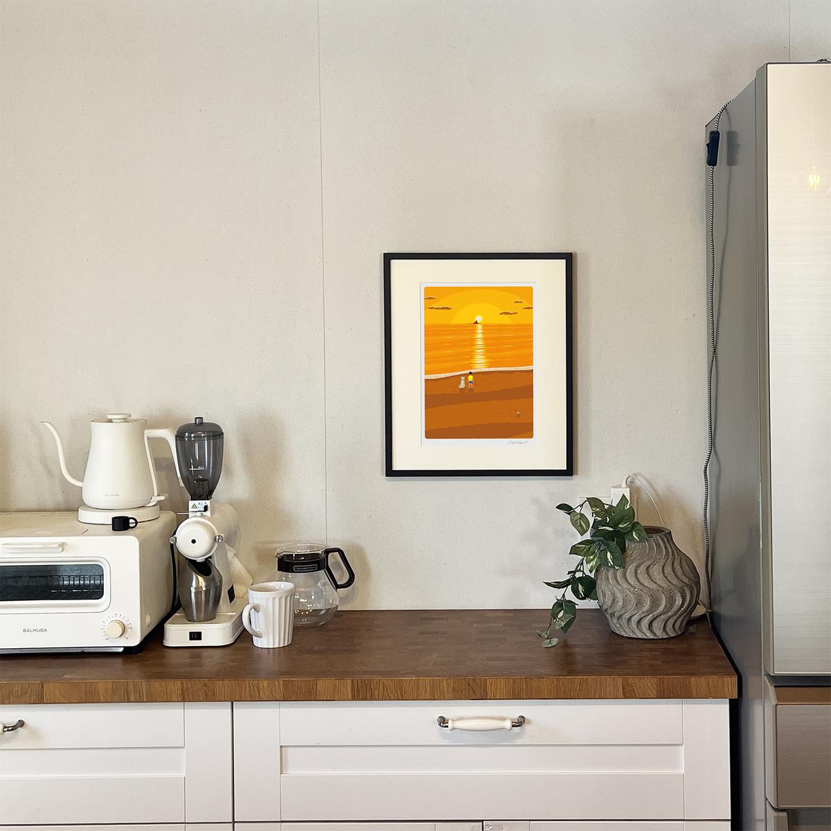 湘南・茅ヶ崎で描く、海を感じるイラストアート 『 湘南ランドスケープ07：夕焼け、光の道 』 ジークレーアートフレーム （大） /絵画　風景　版画