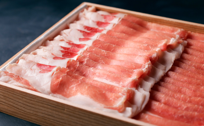 国宝・十勝ロイヤルマンガリッツァ豚 塩しゃぶしゃぶ ロース400g・バラ400g 食べ比べ 北海道 幕別町 【 豚肉 豚 しゃぶしゃぶ 塩 湖塩 冷凍 生 】 丸勝十勝ヒルズ