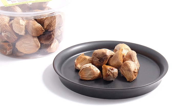 黒にんにく 300g・調味料 セット　兵庫県加西市特産　お取り寄せ ご当地 グルメ 特産 健康 ニンニク 日用品 鍋の元 発酵 発酵食品 薬味 加工食品 たれ 