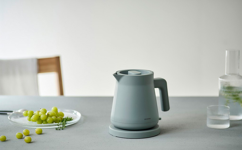 電気ケトルIBKT-800-Aサックスブルー アイリスオーヤマ 