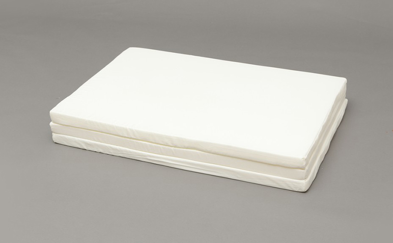 マットレス シングル 三つ折り 折りたたみ バランスマットレス MTRB-S アイリスオーヤマ ふつう かため 腰が沈み込みにくい 軽量 ウレタン 敷き布団 敷布団 下に敷くだけ