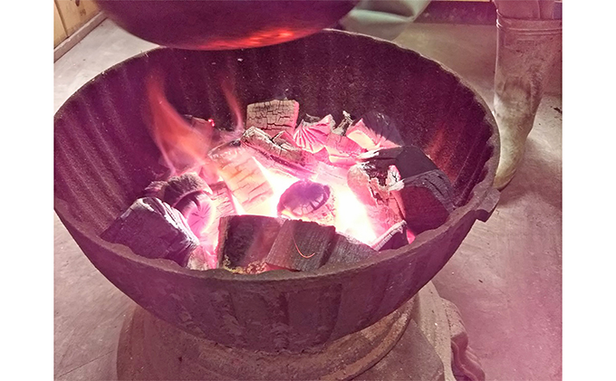 【北海道限定便】森のちから【五名の炭（ウバメガシ）】6kg×２箱(配送不可:北海道以外・離島地域) 雑貨 日用品 