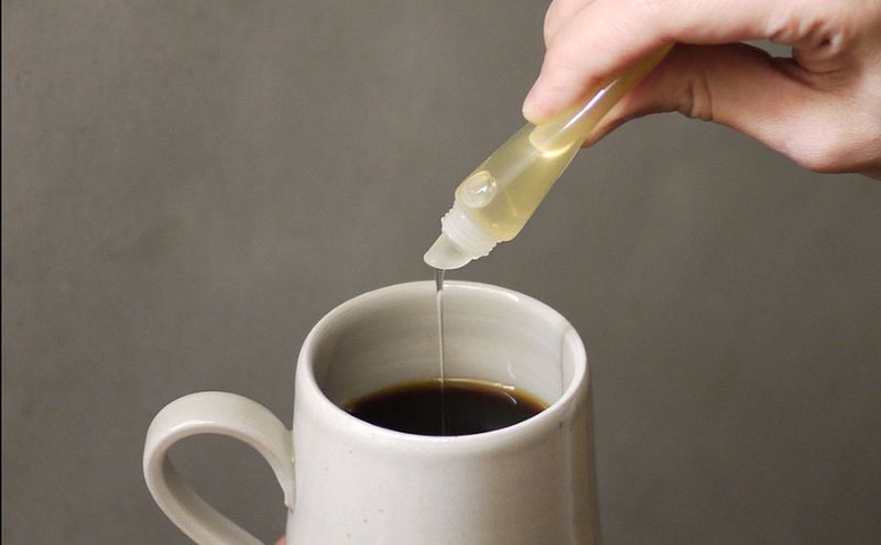 【国産純粋蜂蜜】北海道産 はちみつ5種テイスティングセット100g(お試し20gチューブ×5本)本)アカシア・クローバー・シナ・オオハンゴウソウ・シコロ［ナルセ養蜂場］【 はちみつ ハチミツ 蜂蜜 ハニー 健康 美容 料理 純粋 ギフト 北海道 十勝 幕別 】