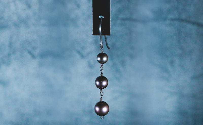 【限定アクセサリー】日進市発ブランド KARAS 耳飾り (淡水パール) アクセサリー