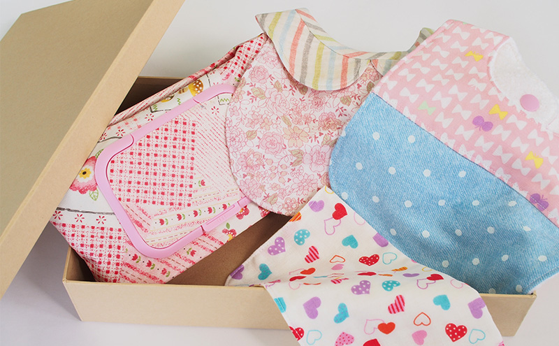 赤ちゃん アイテム 4点 セット (赤/ピンク系) ベビー