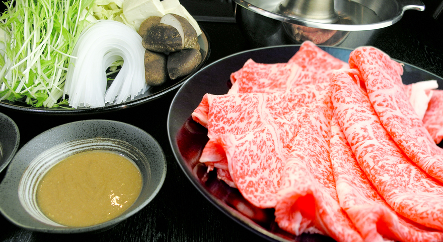 常陸牛リブロースしゃぶしゃぶ 500g アウトドア お肉 肉 ロース リブロース 霜降 霜降り 牛肉 しゃぶしゃぶ 和牛 黒毛和牛 ブランド 常陸牛 お取り寄せ 茨城県 守谷市 ※沖縄・離島への配送不可