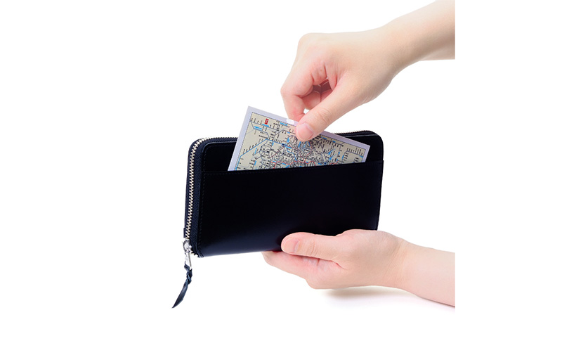 長財布 ラウンドファスナー ブラスコット 黒 財布 さいふ 革 革製品 レザー 牛革 ギフト プレゼント おしゃれ ロング ウォレット シンプル ファッション 北海道 赤平 いたがき