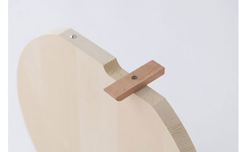 青森ひばの丸まな板 スタンド付き S 木製 青森ひば 青森ヒバ 木工品 卓上 国産 キッチン用品 調理器具 アウトドア キャンプ カットボード カッティングボード 梅沢木材工芸社