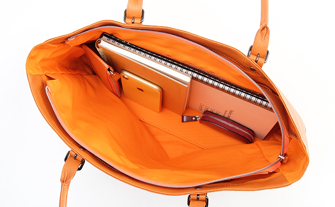 牛革　トートバック　オレンジ
