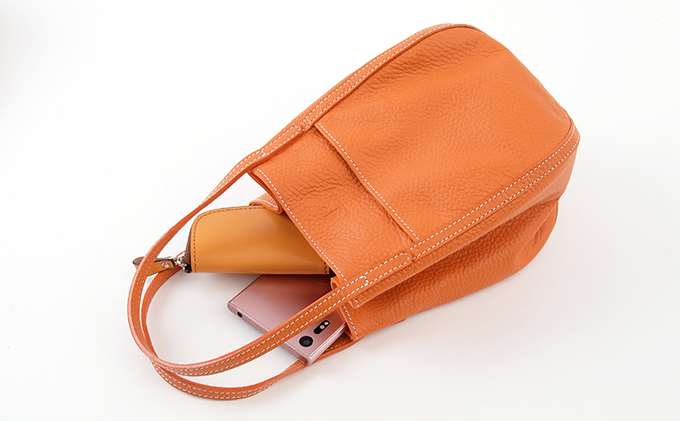 牛革　ミニバック　オレンジ