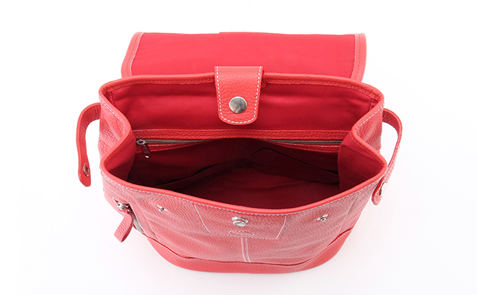 牛革　レディースリュック　赤
