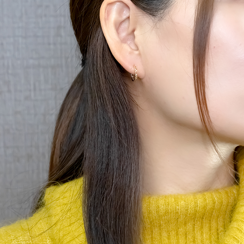 山梨県昭和町のふるさと納税 18金 フープ ピアス 18k フープピアス シンプル ゴールド 透かし ホワイトゴールドk18 イエローゴールドk18 人気 ジュエリー プレゼント 贈り物 おしゃれ 普段使い ペア231213mro401yw SWAA212