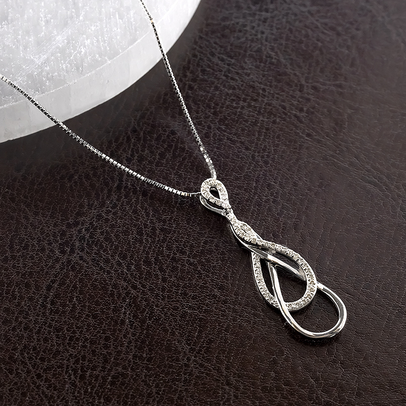 プラチナ ペンダントトップ レディース ダイヤモンド ネックレス