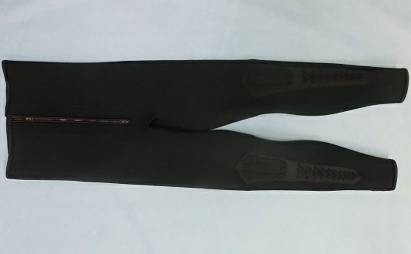 【泉フィルター株式会社】鮎タイツ20 IV（黒×黒）