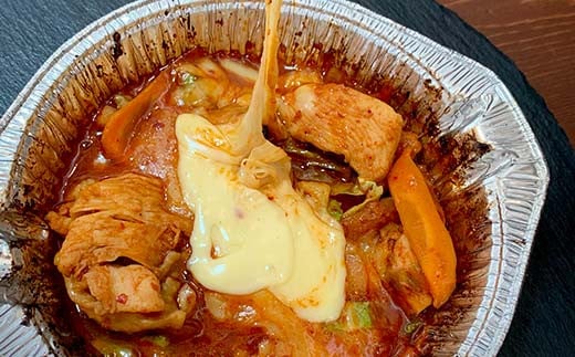 バラエティセット（チーズタッカルビ、アヒージョ、旨辛もつ煮 各3袋）絶品 おかず 濃厚 香ばしい 本格 温めるだけ 簡単 本格的 ご飯 お酒 ほんかく かんたん F6T-718