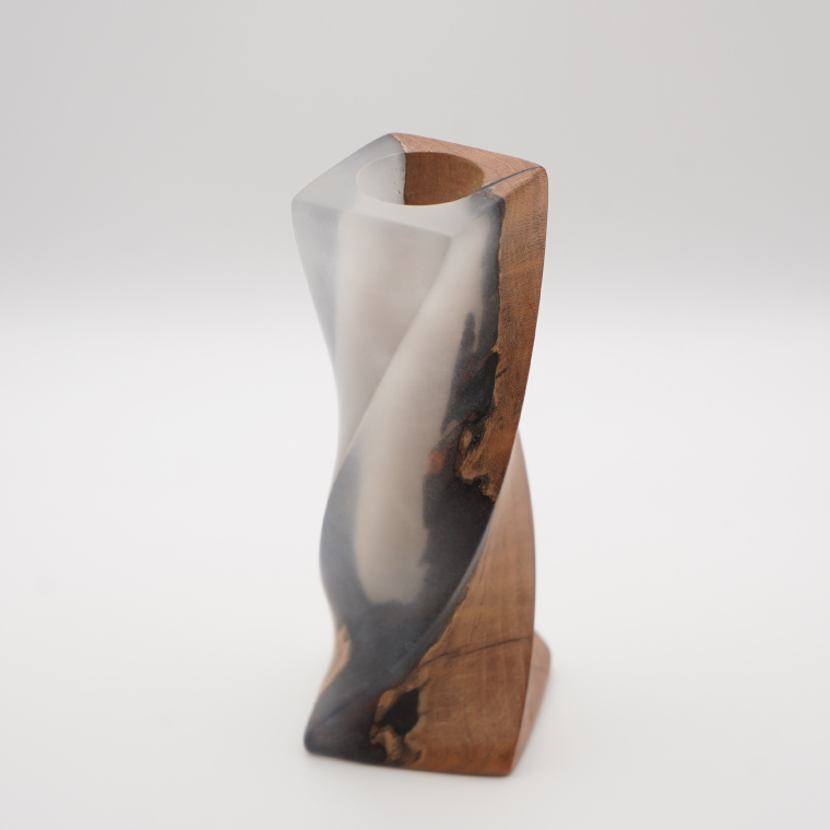 木製 一輪挿し（ガラス管付き）【白デザイン】 ｜茨城県産 大子町 花瓶 フラワーベース インテリア 一輪挿し ハンドメイド作品 レジン 白 木材(BH017)