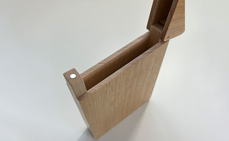 木製　名刺入れ（M）木製 北海道産 メジロカバ材 プレゼント 贈り物