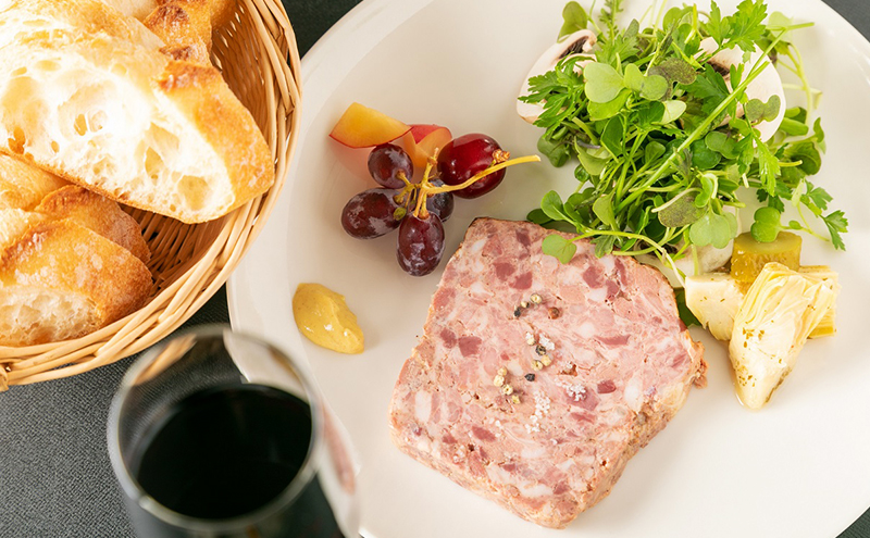 ソーセージ 詰め合わせ バロック シャルキュトリー 8種 セット ウィンナー ウインナー 白カビサラミ 白カビ サラミ パテ ハム ギフト 肉 お肉 豚肉 豚 