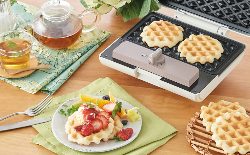 マルチサンドメーカーダブルサイズ IMS-902-W ホワイト キッチン用品 調理家電 アイリスオーヤマ ホットサンド ワッフル 新生活 一人暮らし 生活応援 朝ごはん 朝食 ダブルサイズ 2枚焼き