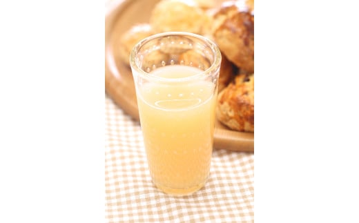 長野県千曲市のふるさと納税 信州産 白桃ジュース 「千曲の滴」 果汁100％ (1L×4本)｜川中島白桃 フルーツジュース ストレートジュース 砂糖不使用 果物 信州 長野県 千曲市