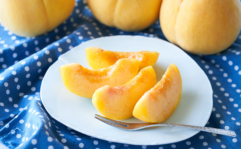 桃 2026年 先行予約 ご家庭用 おかやま の 黄金桃  大玉 3玉（合計約900g） もも モモ 岡山県産 国産 フルーツ 果物