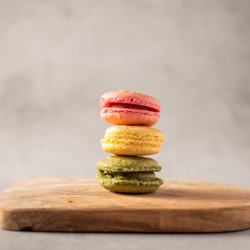 7-6 【年内配送12月8日入金まで】４種のマカロン within2025