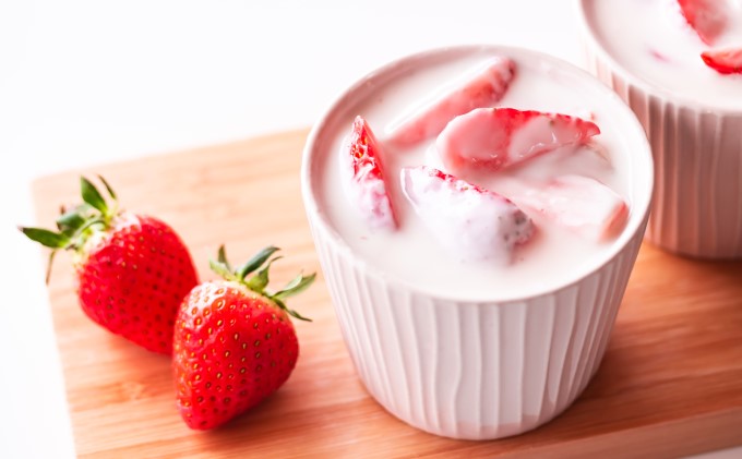 訳アリ 規格外 辛子明太子 小切 1kg 100g×10p＆あまおう 800g セット 計1.8kg ※配送不可：離島 果物 冷凍苺 苺 冷凍フルーツ 切れ子 ご飯のお供 魚卵 朝食 おにぎり 具材