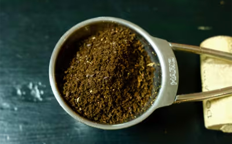 本州最東端のスペシャルティコーヒー焙煎店の珈琲豆「港町ブレンド挽き(粉)」2個セット 飲料類 ドリンク 飲み物 コーヒー豆 珈琲豆 深煎り 甘さ コク コーヒータイム