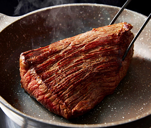 A5等級未経産雌牛　近江牛スネ肉ブロック　1kg　煮込み用ブロック【FO35W】