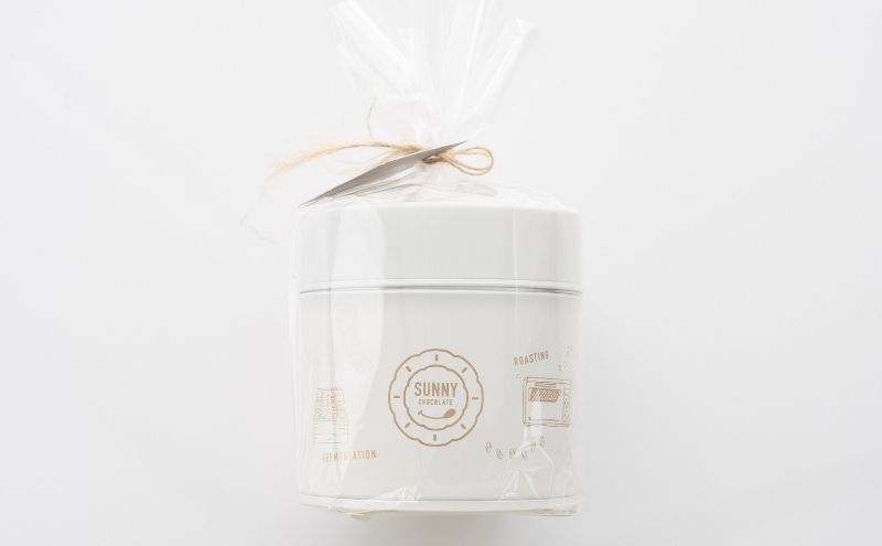 チョコレート SUNNY CHOCOLATE クラフトチョコレート【アソート缶 （3種 12枚入）+「花 -Hana- / エクアドル（ナポ）70%」＋「豆 -Mame- /ピーナッツチョコレート」】