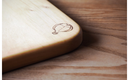 大分県国東市のふるさと納税 銀杏のまな板/角丸型37×22×2.2cm/耐水加工済_1247R