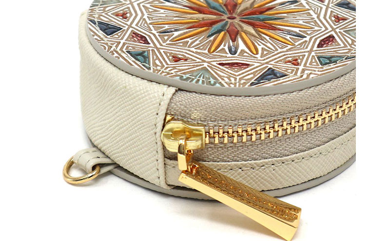 【文庫屋大関】マカロンポーチ カロー＜ブロンズ＞【皮革工芸品】 ポーチ ミニポーチ 小物入れ アクセサリー入れ イヤホン入れ 収納 保管ケース 手のひらサイズ  本革 革 皮革 工芸品 工芸 雑貨 ギフト プレゼント 日本製 東京