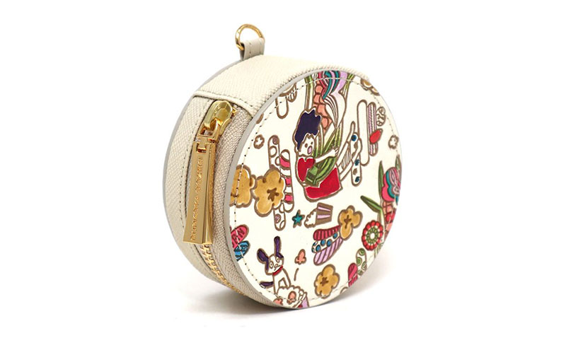 【文庫屋大関】マカロンポーチ 弾けるもろこしガール【皮革工芸品】 ポーチ ミニポーチ 小物入れ アクセサリー入れ イヤホン入れ 収納 保管ケース 手のひらサイズ  本革 革 皮革 工芸品 工芸 雑貨 ギフト プレゼント 日本製 東京