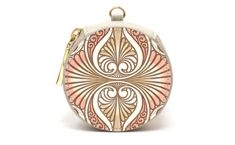 【文庫屋大関】マカロンポーチ ロカイユ＜ベビーピンク＞【皮革工芸品】 ポーチ ミニポーチ 小物入れ アクセサリー入れ イヤホン入れ 収納 保管ケース 手のひらサイズ  本革 革 皮革 工芸品 工芸 雑貨 ギフト プレゼント 日本製 東京