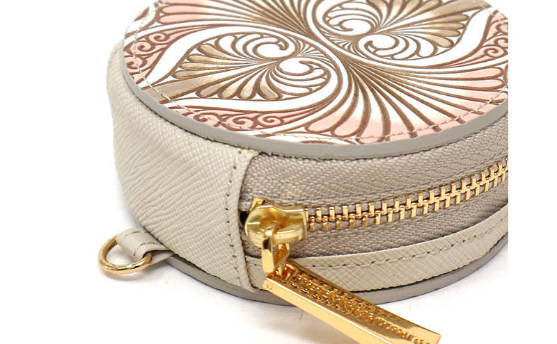 【文庫屋大関】マカロンポーチ ロカイユ＜ベビーピンク＞【皮革工芸品】 ポーチ ミニポーチ 小物入れ アクセサリー入れ イヤホン入れ 収納 保管ケース 手のひらサイズ  本革 革 皮革 工芸品 工芸 雑貨 ギフト プレゼント 日本製 東京