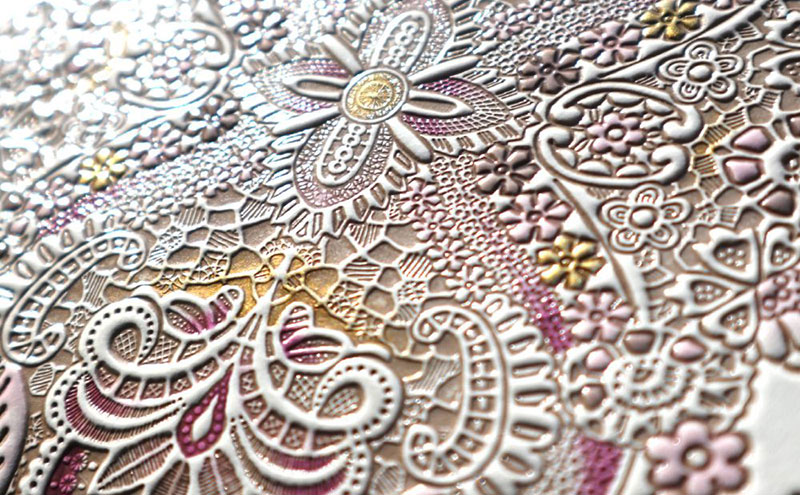 【文庫屋大関】マカロンポーチ アンティークレース＜ピオニー＞【皮革工芸品】 ポーチ ミニポーチ 小物入れ アクセサリー入れ イヤホン入れ 収納 保管ケース 手のひらサイズ  本革 革 皮革 工芸品 工芸 雑貨 ギフト プレゼント 日本製 東京