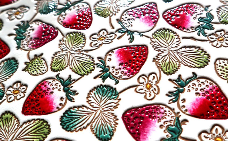 【文庫屋大関】マカロンポーチ いちご【皮革工芸品】 ポーチ ミニポーチ 小物入れ アクセサリー入れ イヤホン入れ 収納 保管ケース 手のひらサイズ  本革 革 皮革 工芸品 工芸 雑貨 ギフト プレゼント 日本製 東京