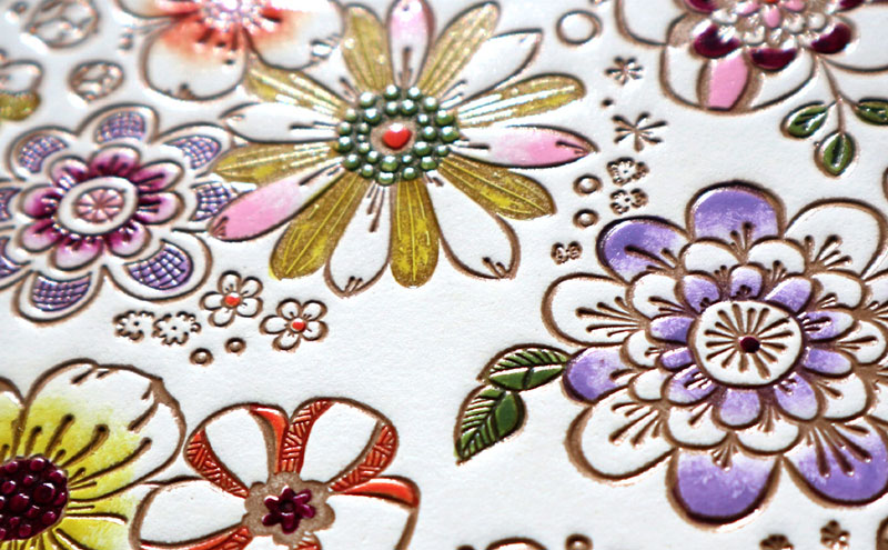 【文庫屋大関】マカロンポーチ みつばち【皮革工芸品】 ポーチ ミニポーチ 小物入れ アクセサリー入れ イヤホン入れ 収納 保管ケース 手のひらサイズ  本革 革 皮革 工芸品 工芸 雑貨 ギフト プレゼント 日本製 東京