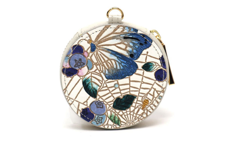 【文庫屋大関】マカロンポーチ ブルーベリーは願う＜ネイビー＞【皮革工芸品】 ポーチ ミニポーチ 小物入れ アクセサリー入れ イヤホン入れ 収納 保管ケース 手のひらサイズ  本革 革 皮革 工芸品 工芸 雑貨 ギフト プレゼント 日本製 東京