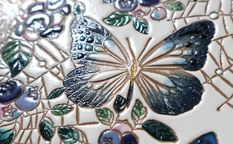 【文庫屋大関】マカロンポーチ ブルーベリーは願う＜ネイビー＞【皮革工芸品】 ポーチ ミニポーチ 小物入れ アクセサリー入れ イヤホン入れ 収納 保管ケース 手のひらサイズ  本革 革 皮革 工芸品 工芸 雑貨 ギフト プレゼント 日本製 東京